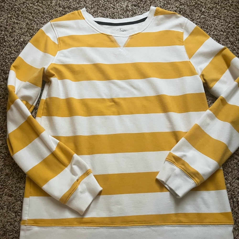 St John’s Bay Classic Striped Sweatshirt Size Small